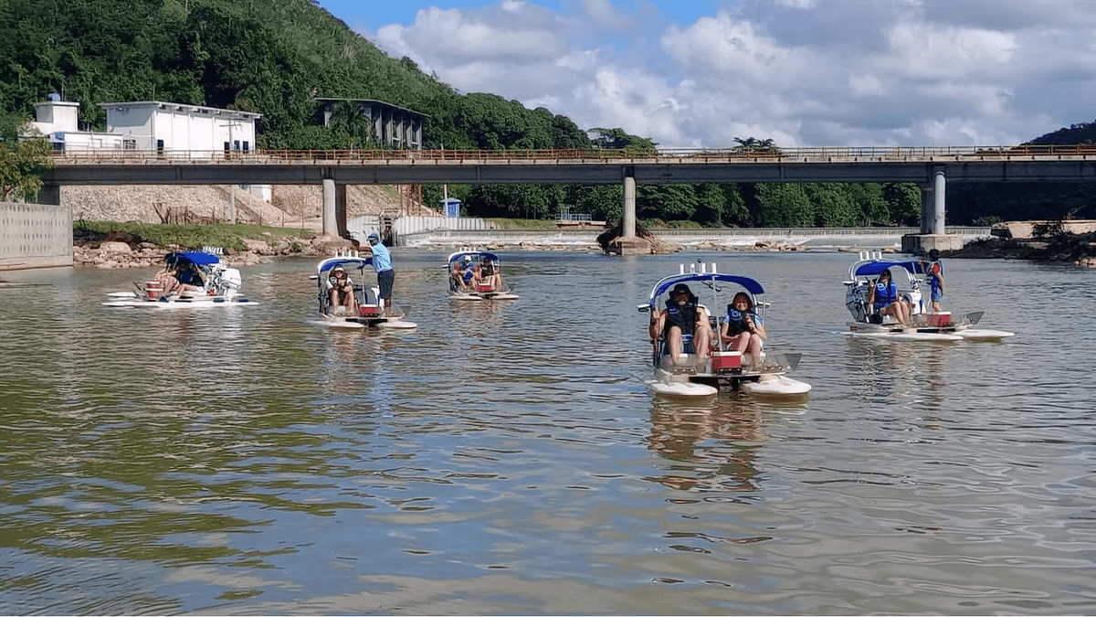 Fun Cats self-drive cat boat tour on the Chavon River