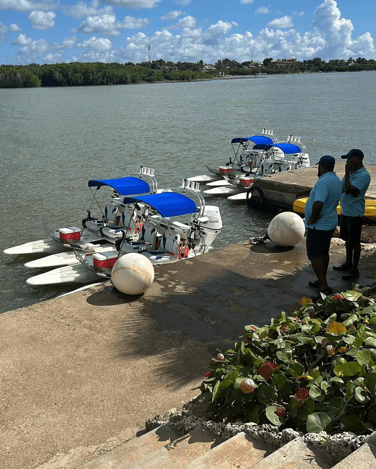 Self-drive cat boat on the Chavon River