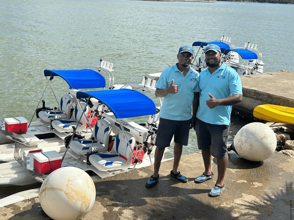 Cat boat navigating the Chavon River